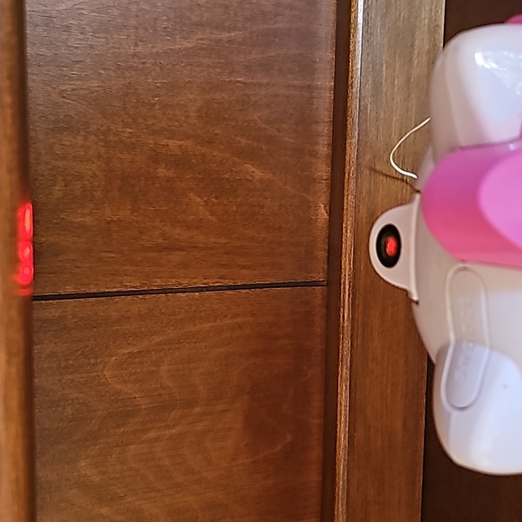 Hello Kitty Am/FM Projection Alarm Clock Radio electric - Picture 4 of 13